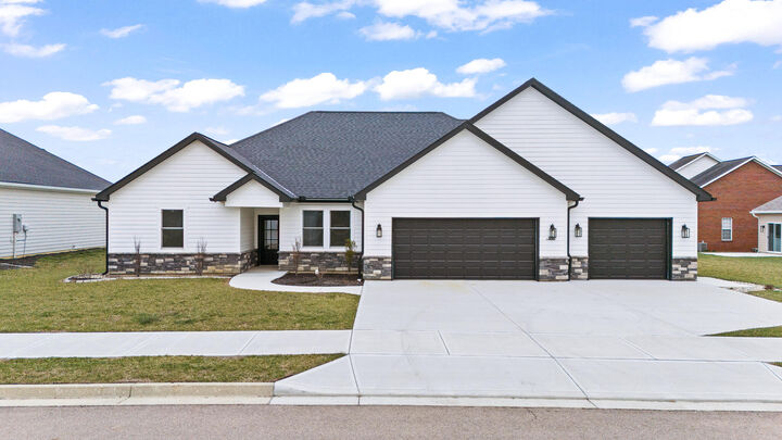 Property Photo:  940 Rosenthal Drive  OH 45373 