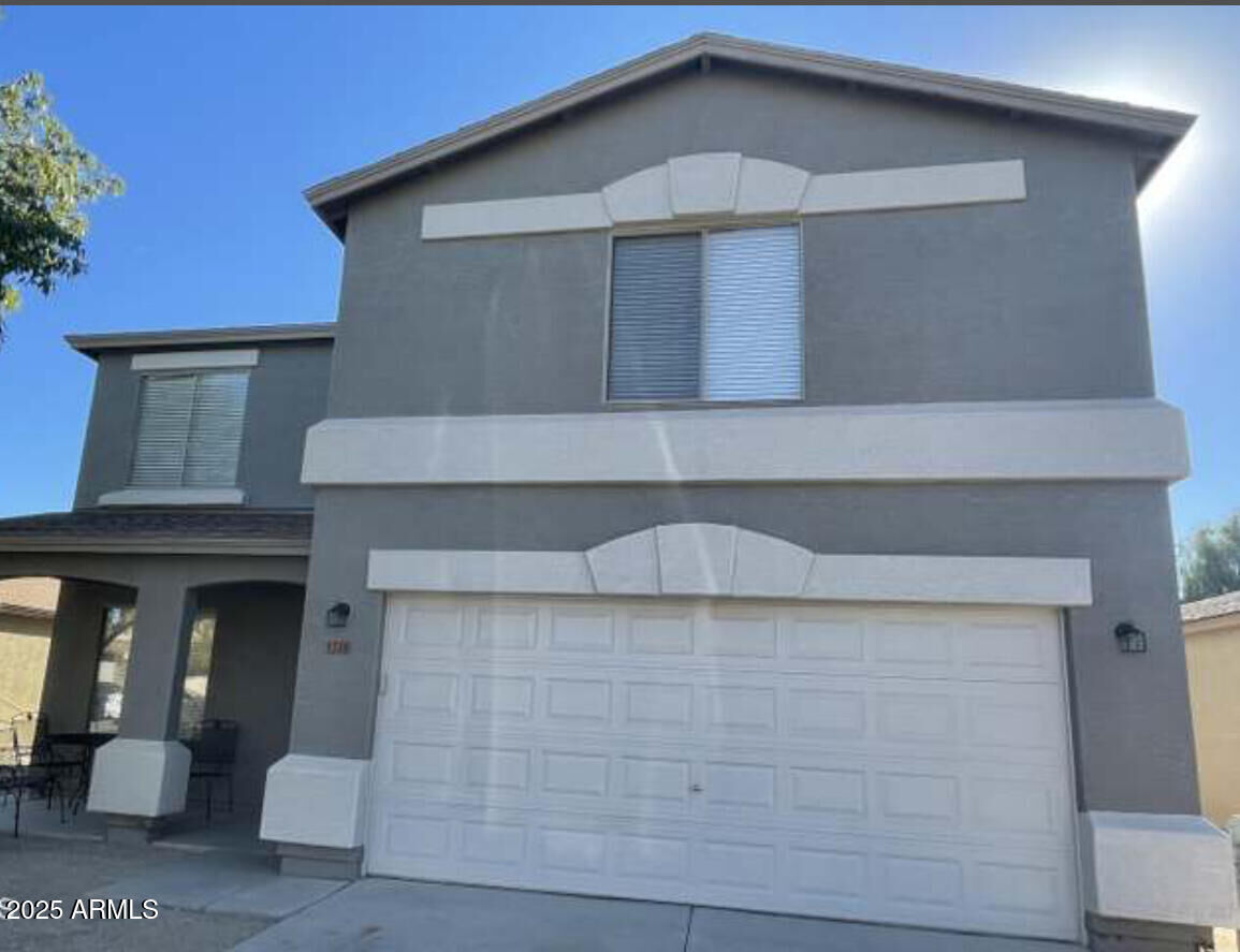 Property Photo:  1211 E Silktassel Trail  AZ 85143 