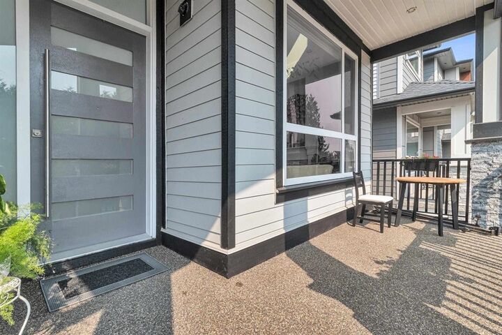 Property Photo:  27977 Stagecoach Avenue  BC V4X 0A8 