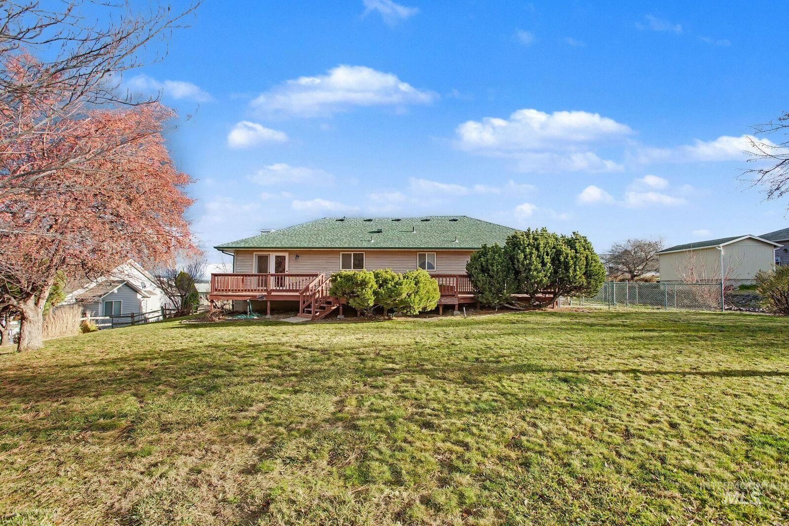 Property Photo: 2242 Chukar Lane WA 99403