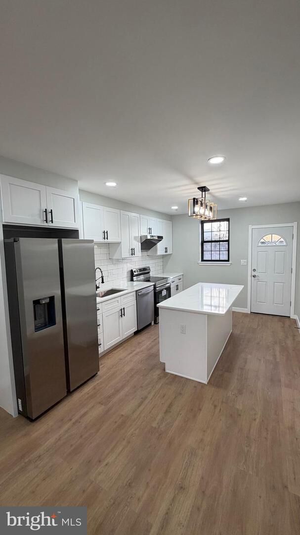 Property Photo:  819 Jackson Street  PA 19148 