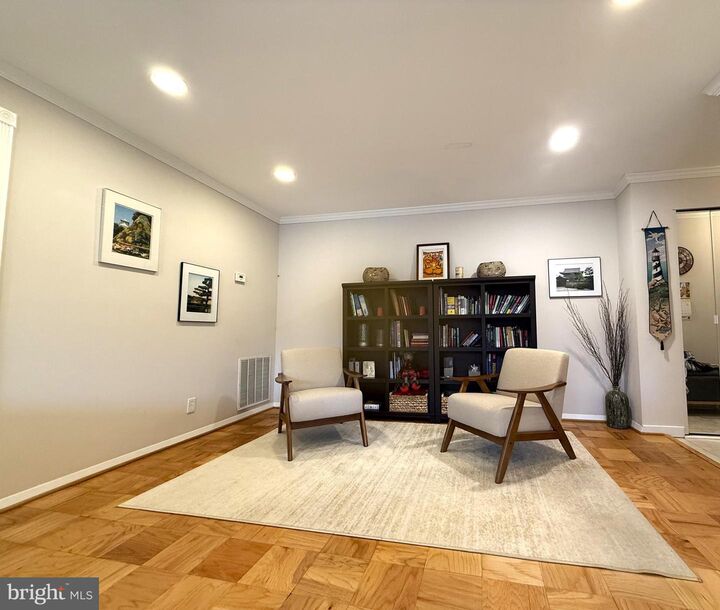 Property Photo: 11401 Commonwealth Drive 303 MD 20852