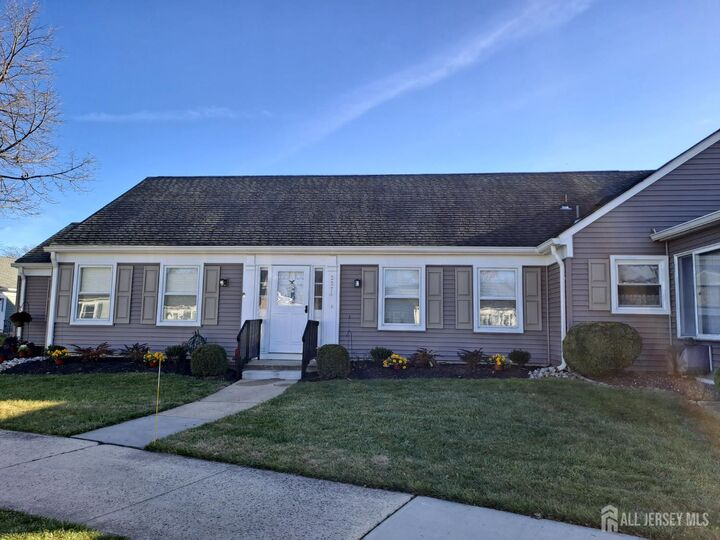 Property Photo:  337 Old Nassau Road A  NJ 08831 