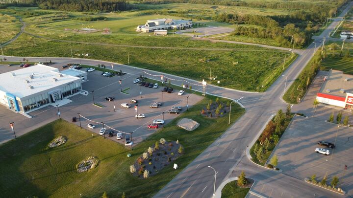 Property Photo:  6902  Voyageur Way  AB T9M 1P1 