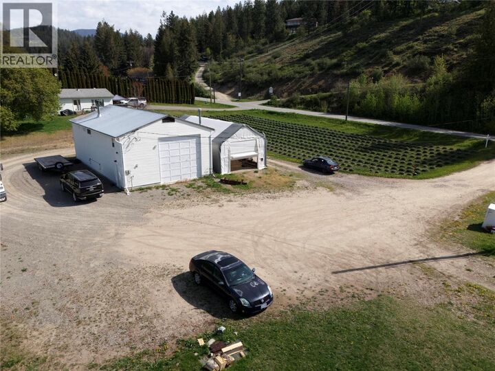 Property Photo:  105 36 Avenue  BC V0B 1G1 