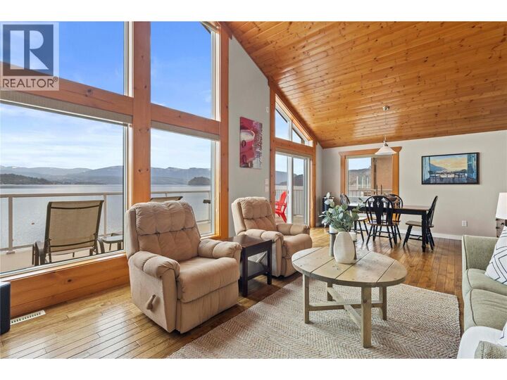 5106 Squilax Anglemont Road — photo 1