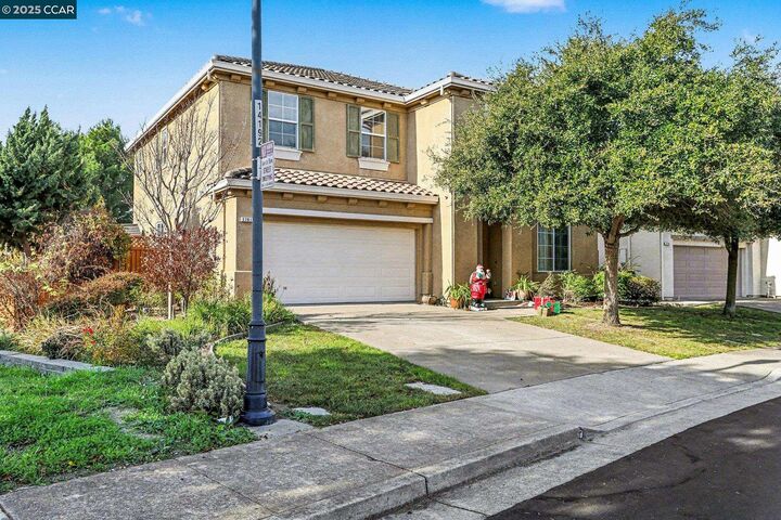 Property Photo:  5701 Oakmont Dr  CA 94806 