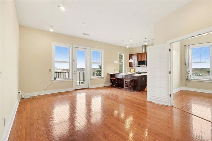 Property Photo: 1195 Milton Terrace SE 4310 GA 30315