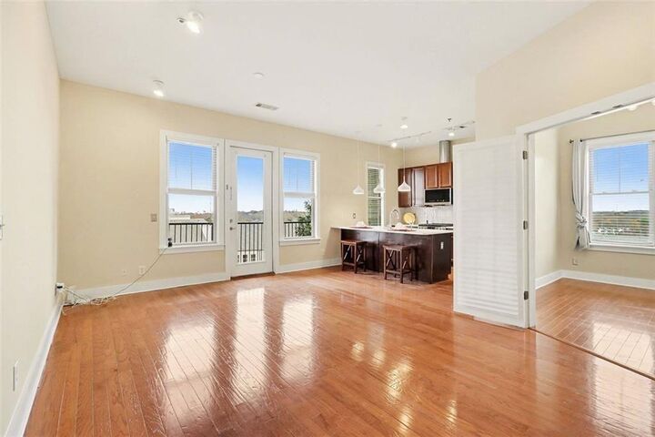 Property Photo:  1195 Milton Terrace SE 4310  GA 30315 