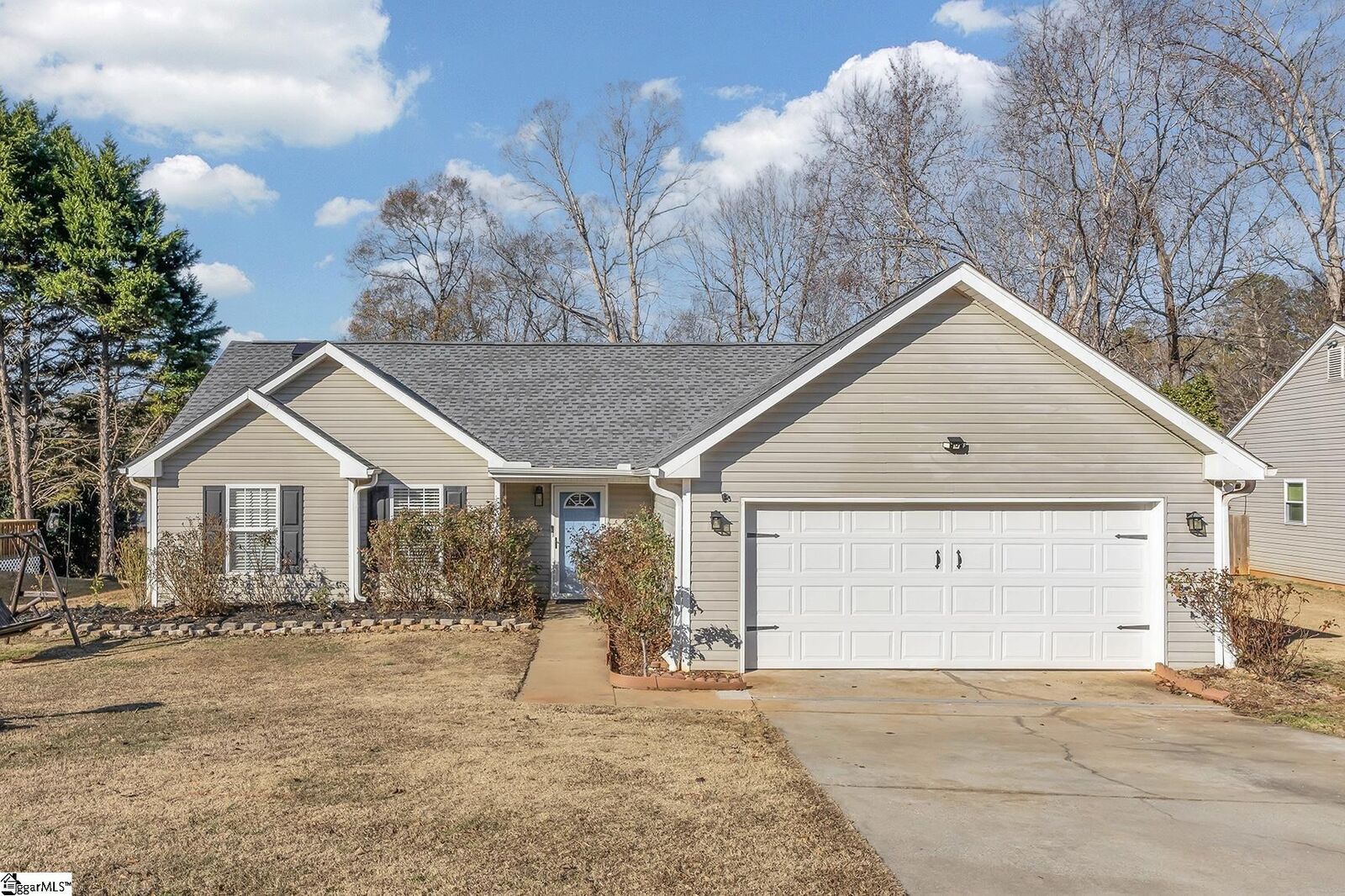 Property Photo:  5 Rivereen Way  SC 29680 