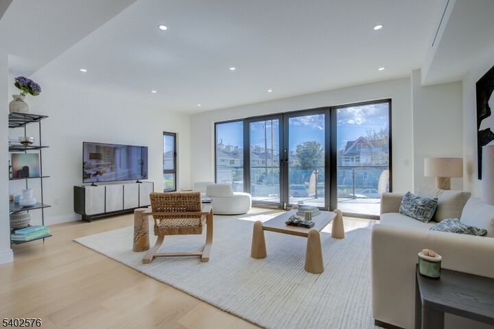 Property Photo:  8 Seashore Drive  NJ 07740 