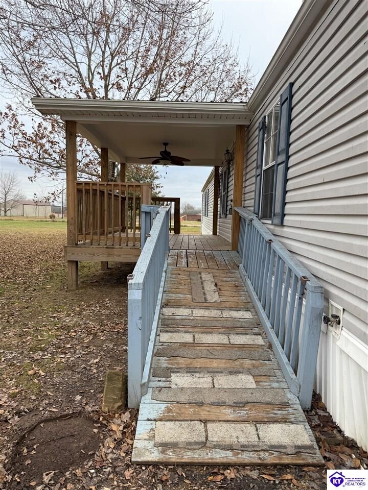 Property Photo:  1624 Hardin Springs Road  KY 42712 