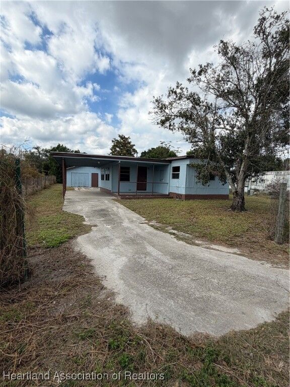 Property Photo:  37 Melrose Lane  FL 33852 