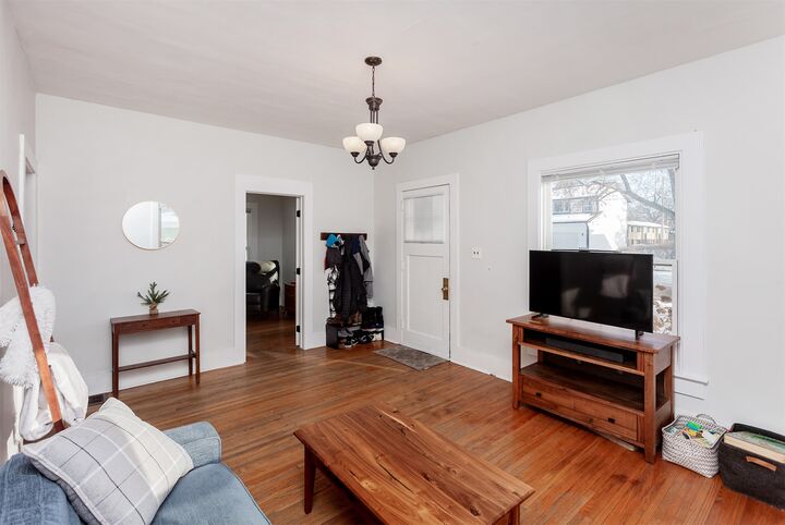 Property Photo: 809 Wilson Avenue IA 50010