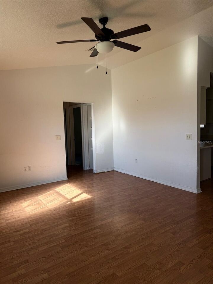 Property Photo: 3401 NE 42 Place FL 34479