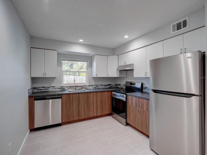 Property Photo:  1007 Sumner Boulevard B  FL 34695 