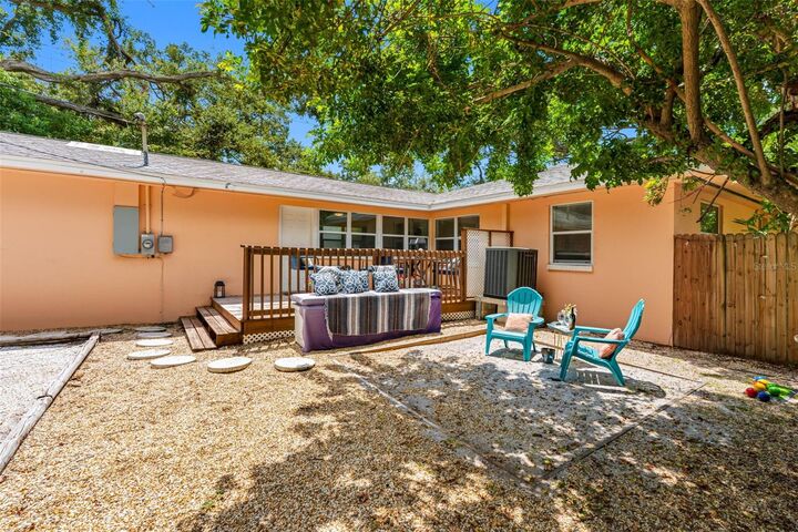 Property Photo:  2201 Park Street N  FL 33710 