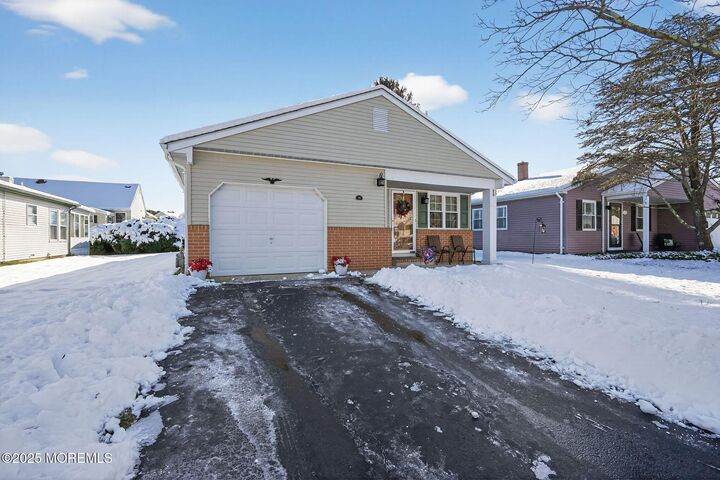 Property Photo:  14 Doral Drive  NJ 08757 