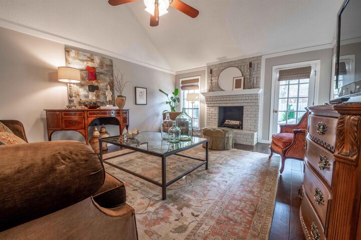 Property Photo:  8027 Farmingdale Rd  TN 38138 