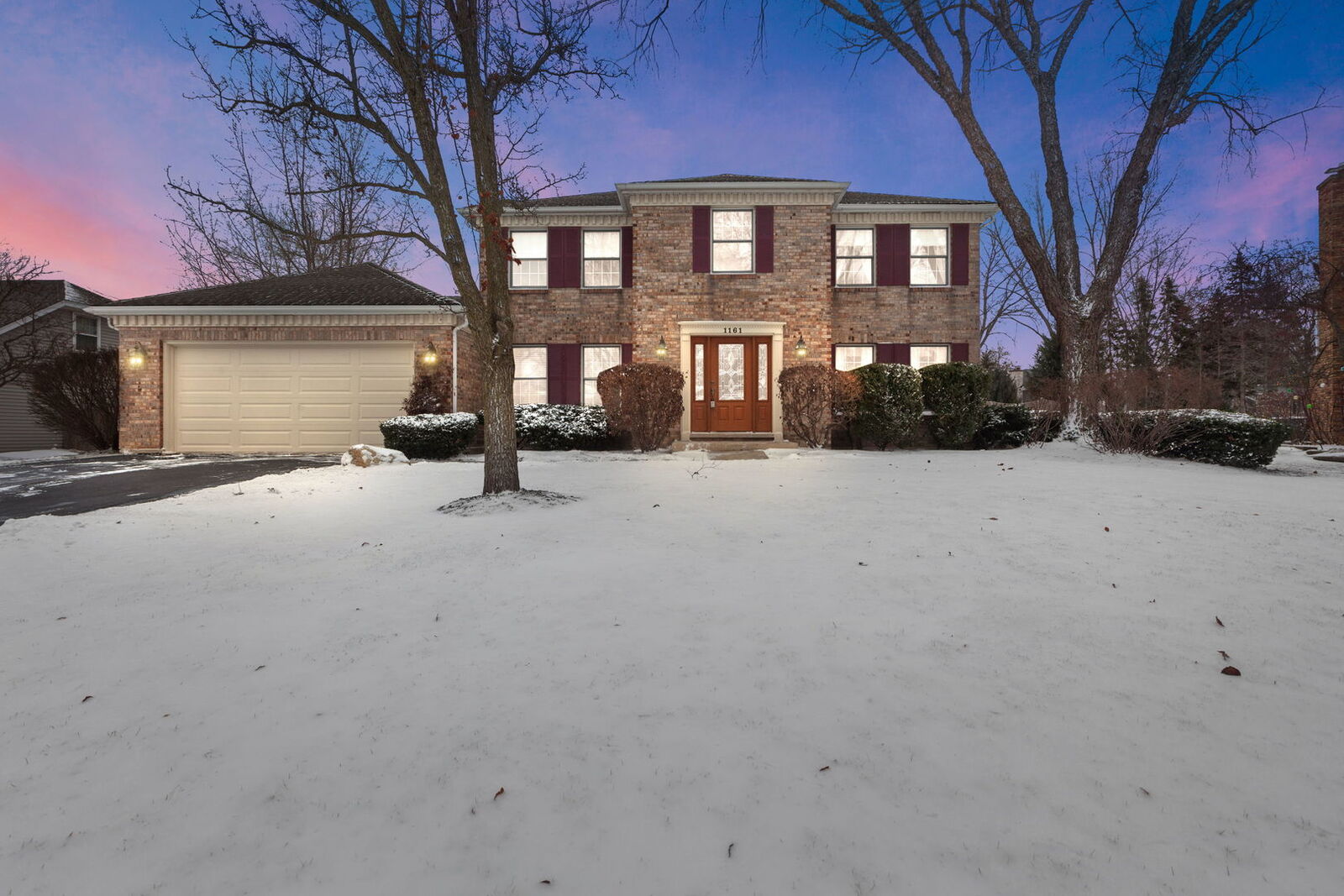 Property Photo:  1161 Banyon Court  IL 60540 