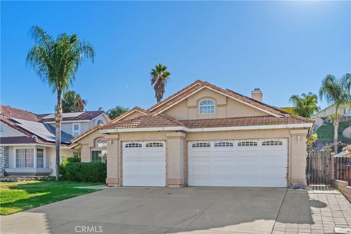 Property Photo:  22719 Valley Vista  CA 92595 