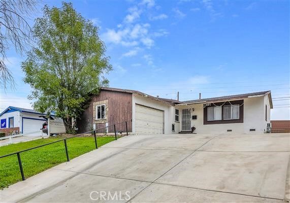 Property Photo:  11012 Noble  CA 91345 