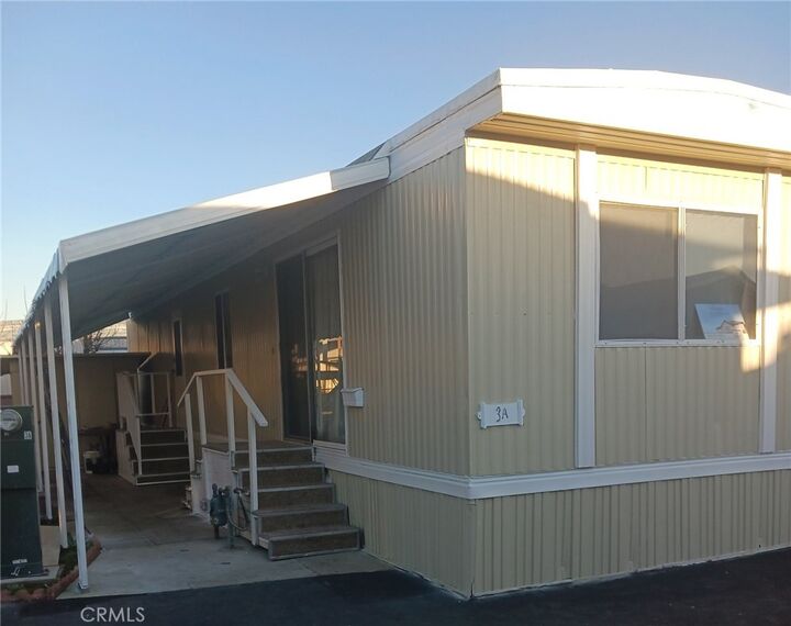 Property Photo:  437 W Sp 3A Carson Street  CA 90745 