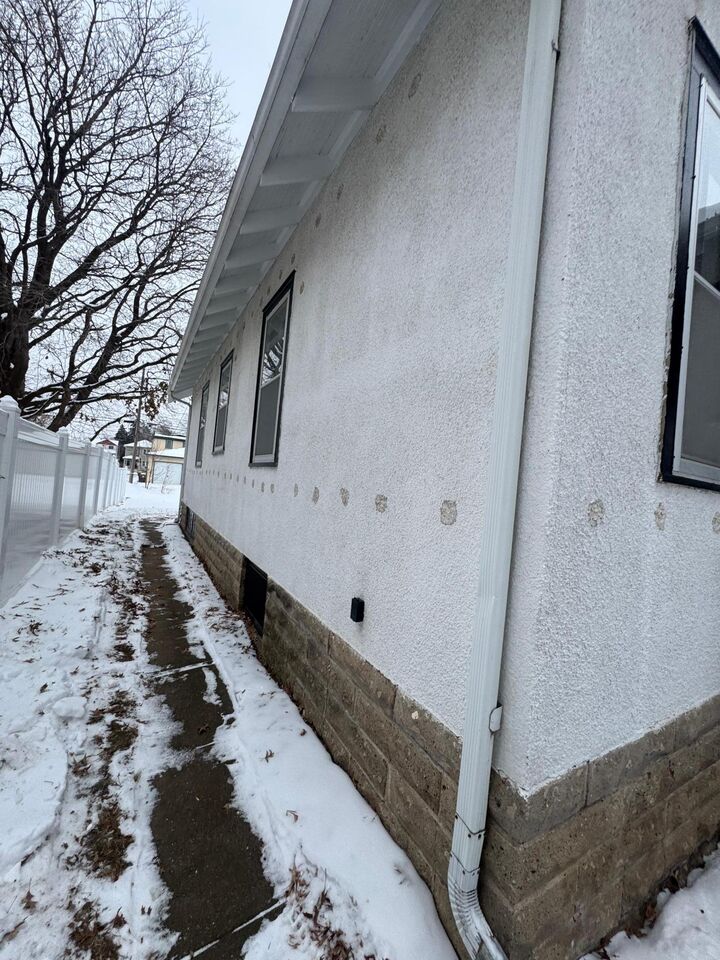 Property Photo:  934 Ottawa Avenue  MN 55118 