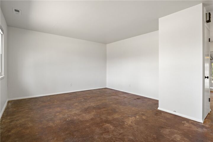 Property Photo:  3354 N Martin Avenue  AR 72703 