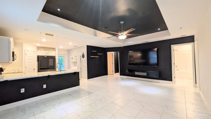 Property Photo:  151 Calvert Oaks Dr  FL 32514 