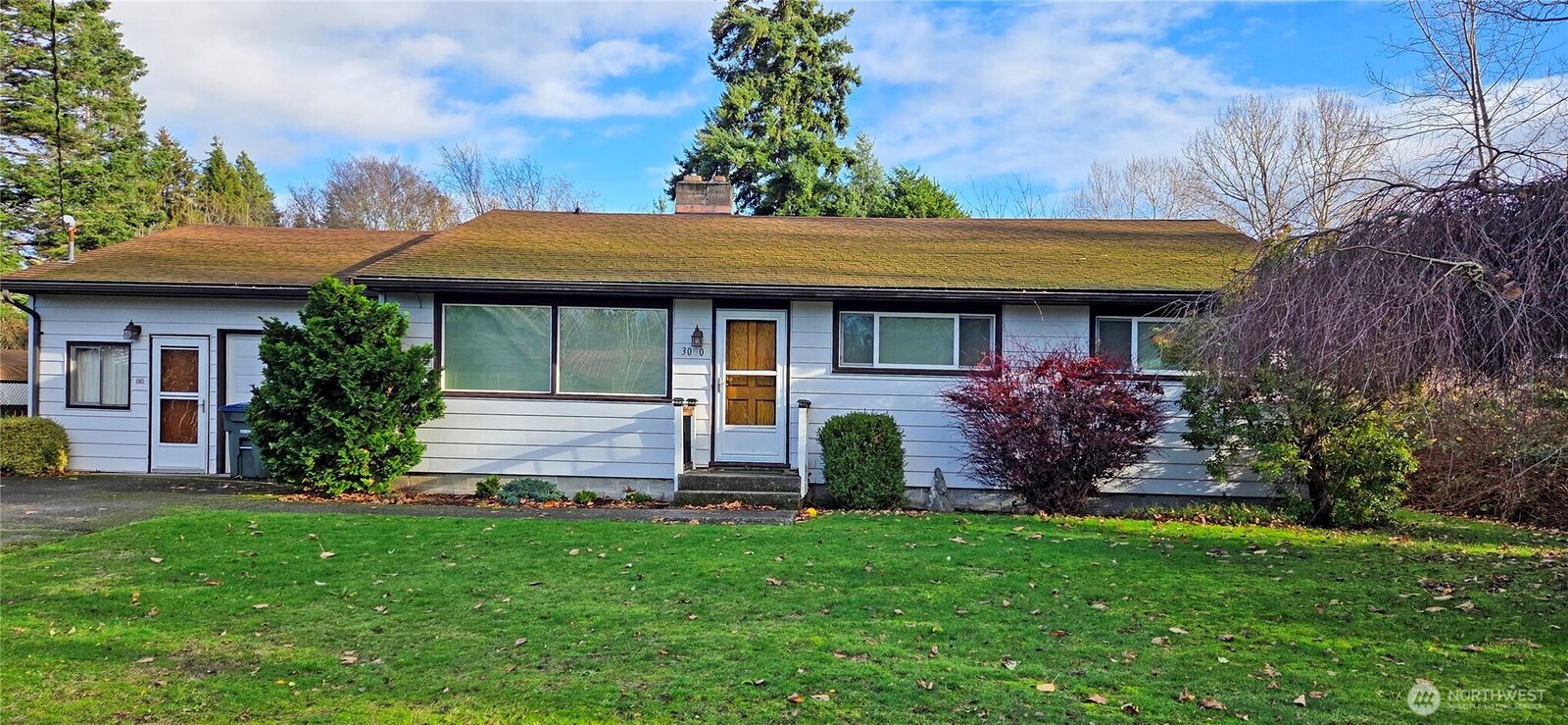 Property Photo:  3000  Firwood Avenue  WA 98225 