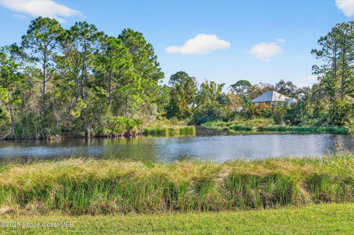 Property Photo: 8074 Windover Way FL 32780