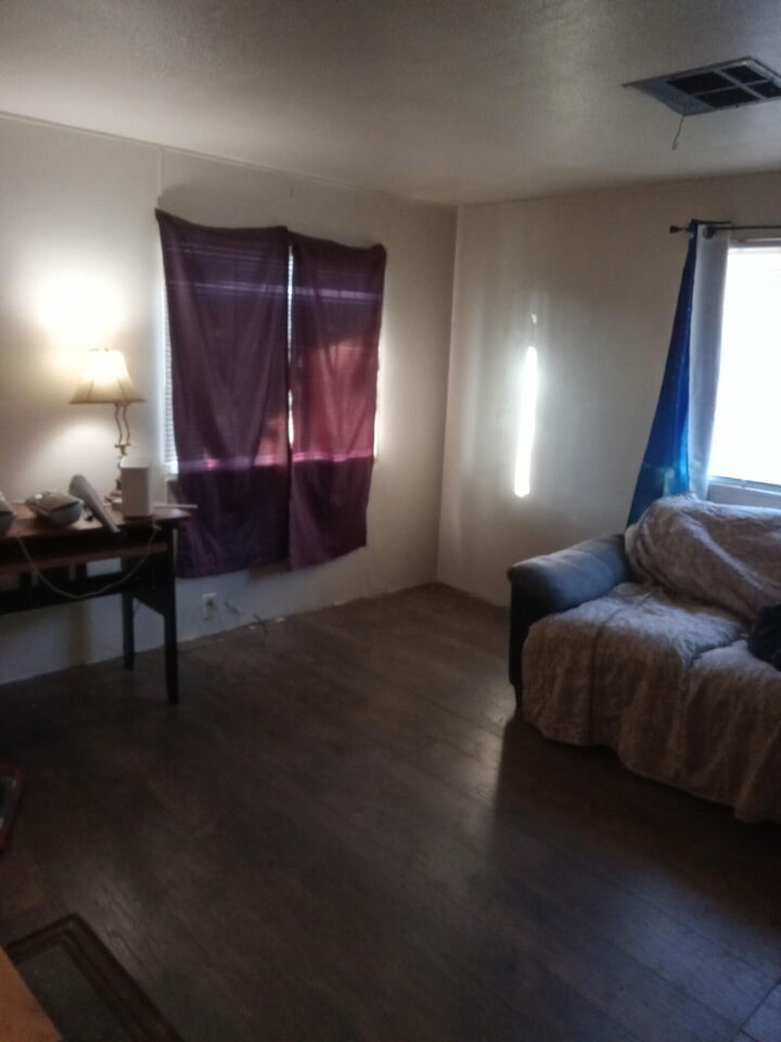 Property Photo:  820 S Chinowth Street 17  CA 93277 