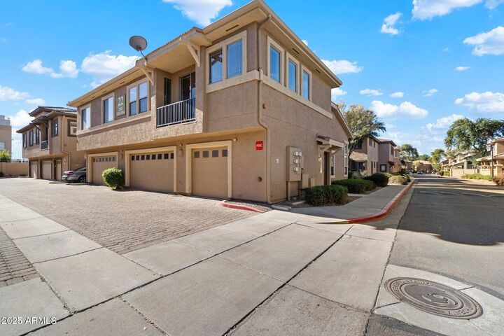 Property Photo:  1225 N 36th Street 2043  AZ 85008 