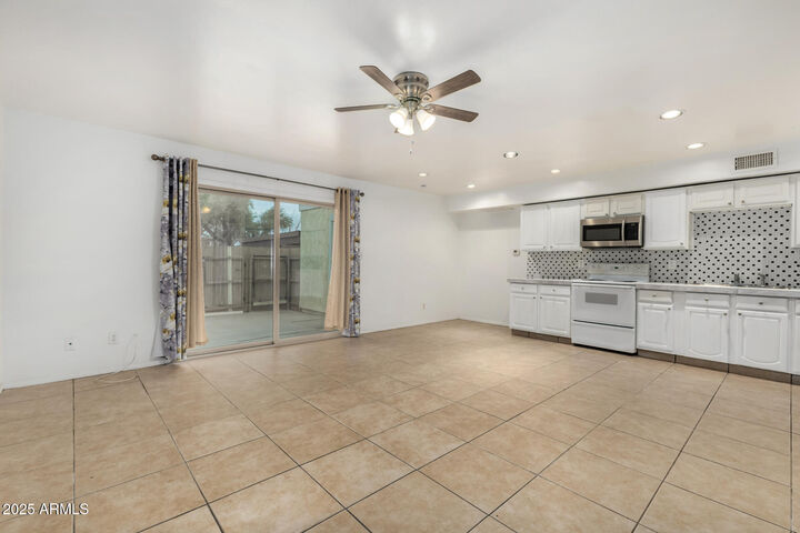 Property Photo:  8430 N 34th Drive  AZ 85051 