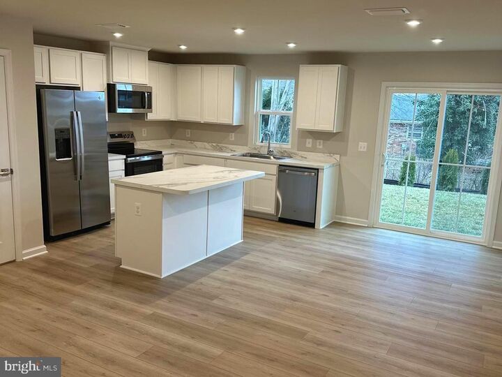 Property Photo:  645 Laurelwood Circle  VA 22601 