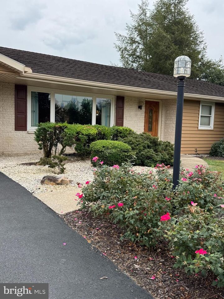 Property Photo:  201 Westview Drive  PA 17055 