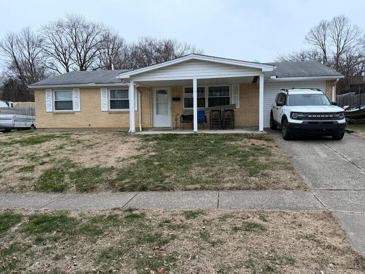 Property Photo: 1653 Chippewa Drive OH 45013