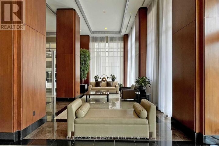 Property Photo:  628 Fleet Street 629  ON M5V 1A8 