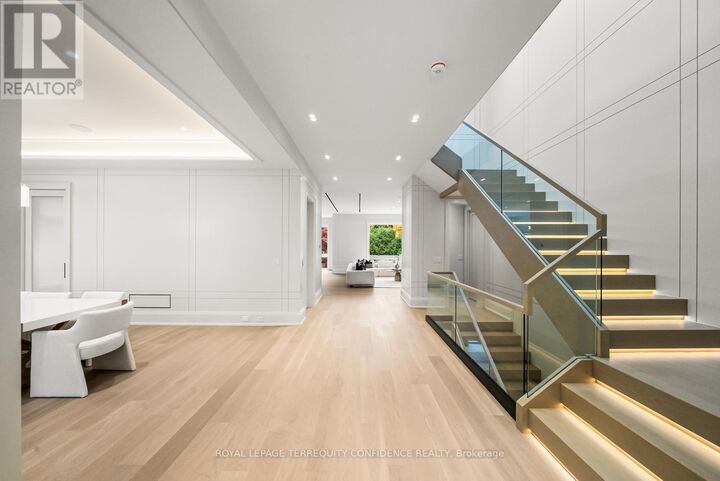 Property Photo: 38 Howard Drive ON M2K 1K6