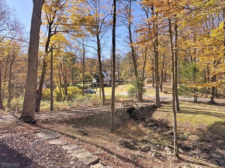 Property Photo:  40 Hayward Rd  NJ 07871 