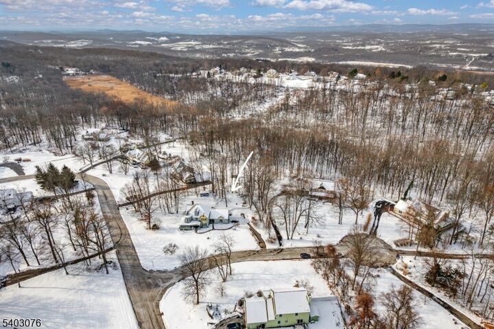 Property Photo:  1 Donna Lynn Ter  NJ 07461 