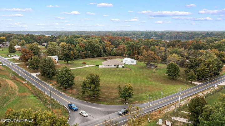 Property Photo:  4370 State Road J  MO 65251 