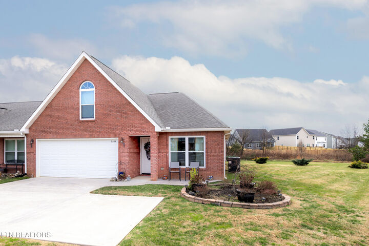 Property Photo:  2559 Keeneland Drive  TN 37803 