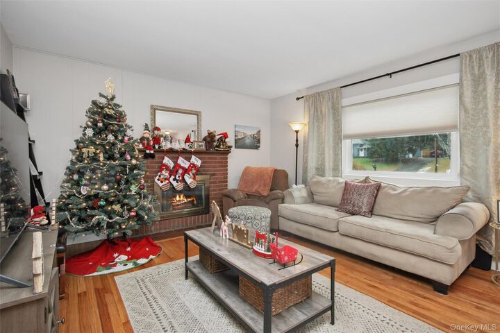 Property Photo:  22 Wendover Drive  NY 12601 