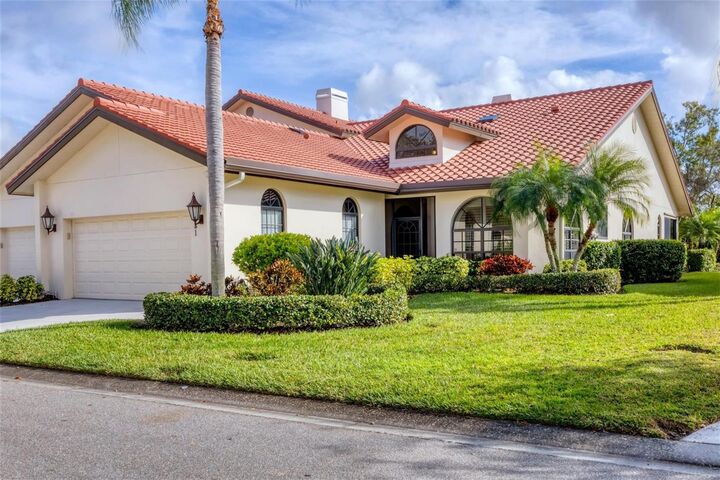 Property Photo:  7331 Villa D Este Drive  FL 34238 