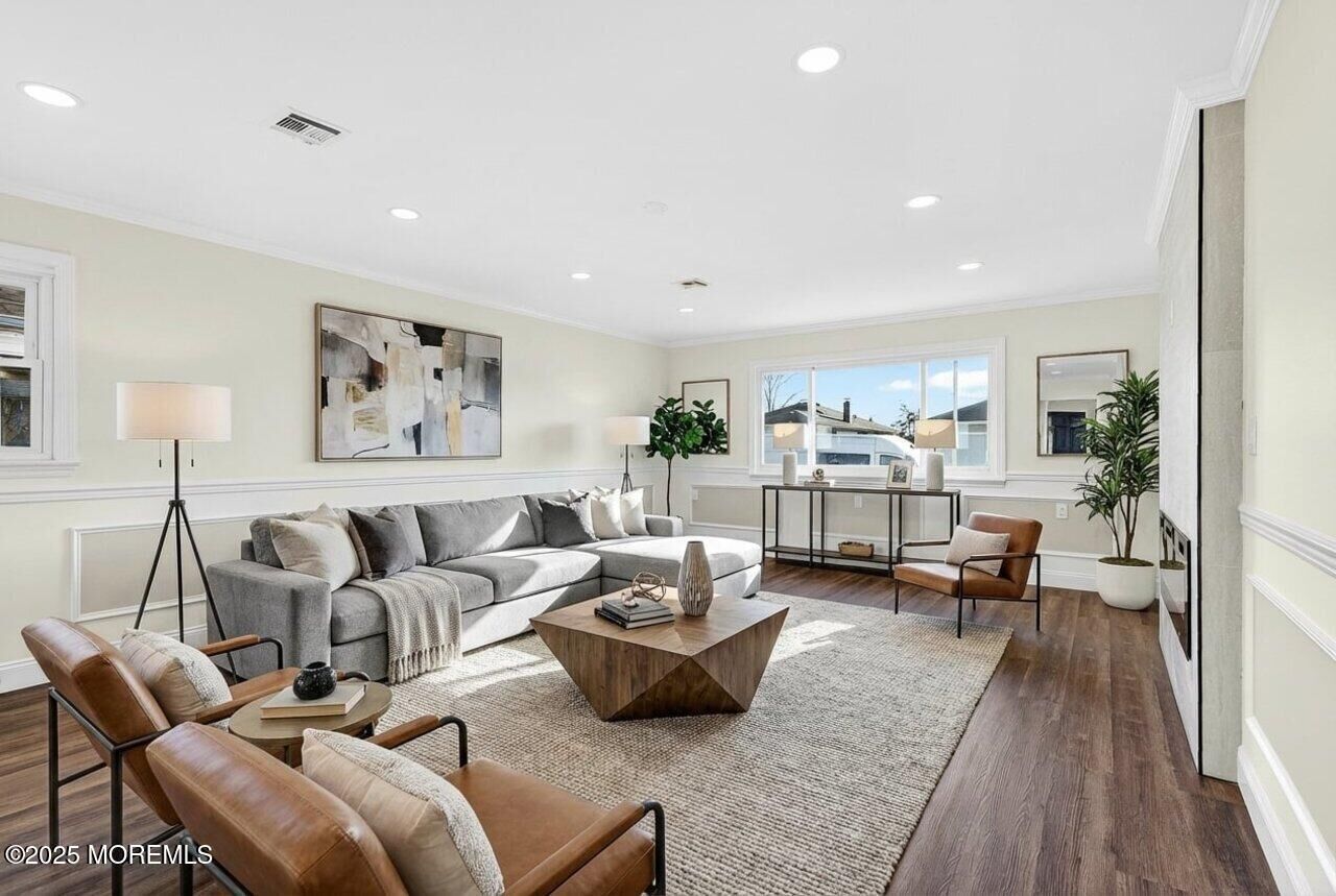 Property Photo:  20 Marathon Street  NJ 08757 