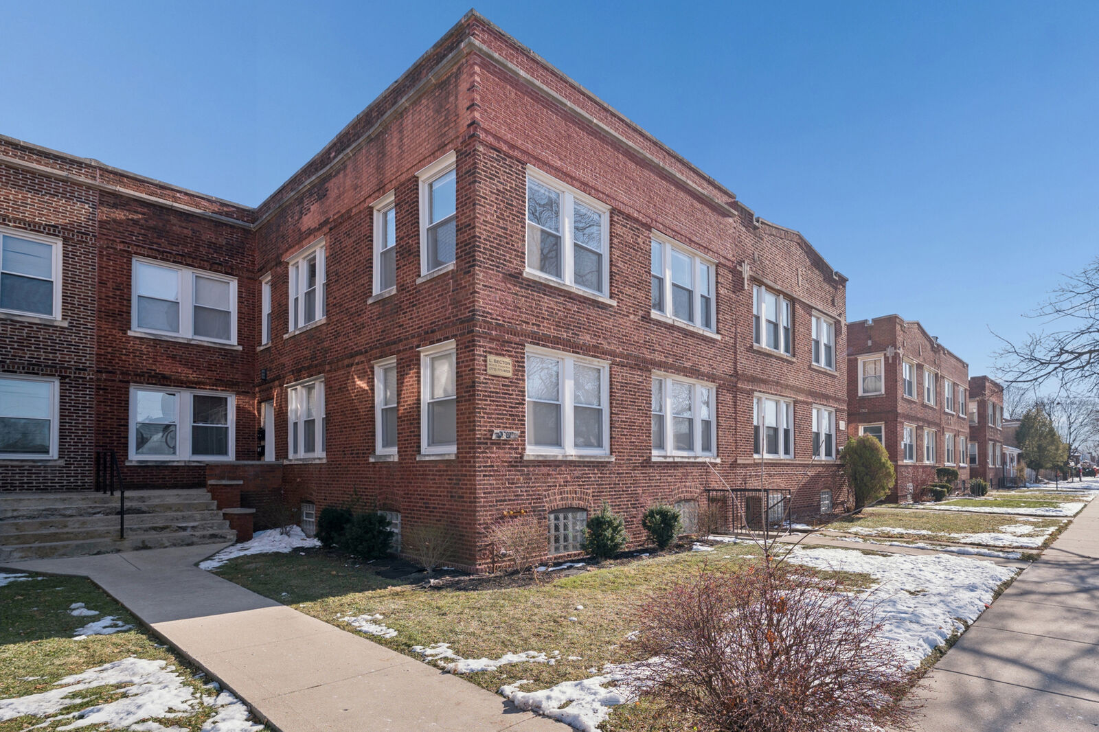 Property Photo:  9635 S Forest Avenue 3  IL 60628 