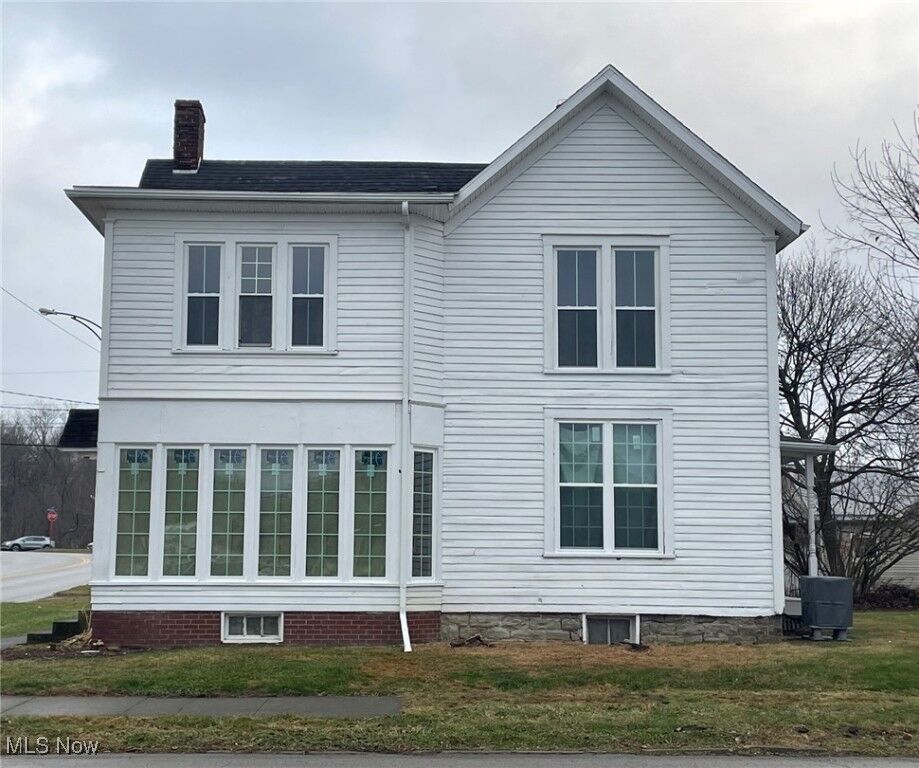 Property Photo:  501 S 9th Street  OH 43725 