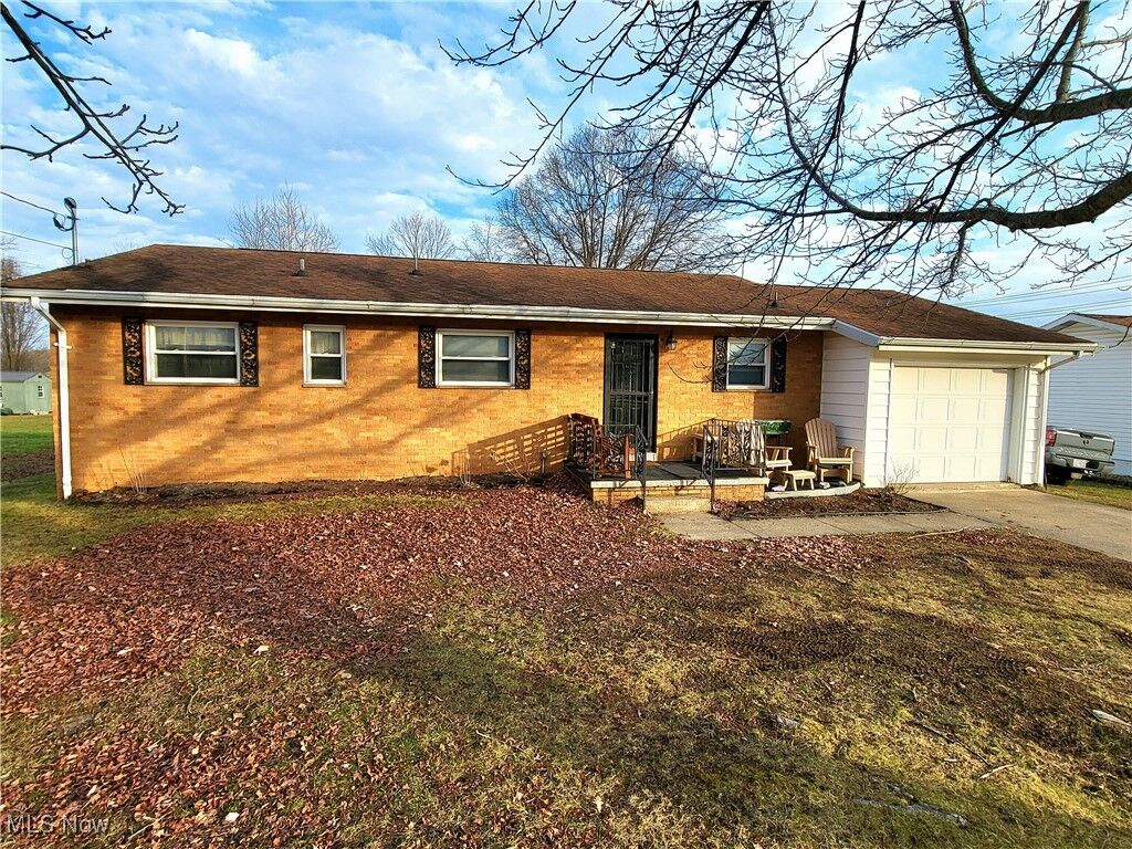 Property Photo:  1948 State Route 339  OH 45714 